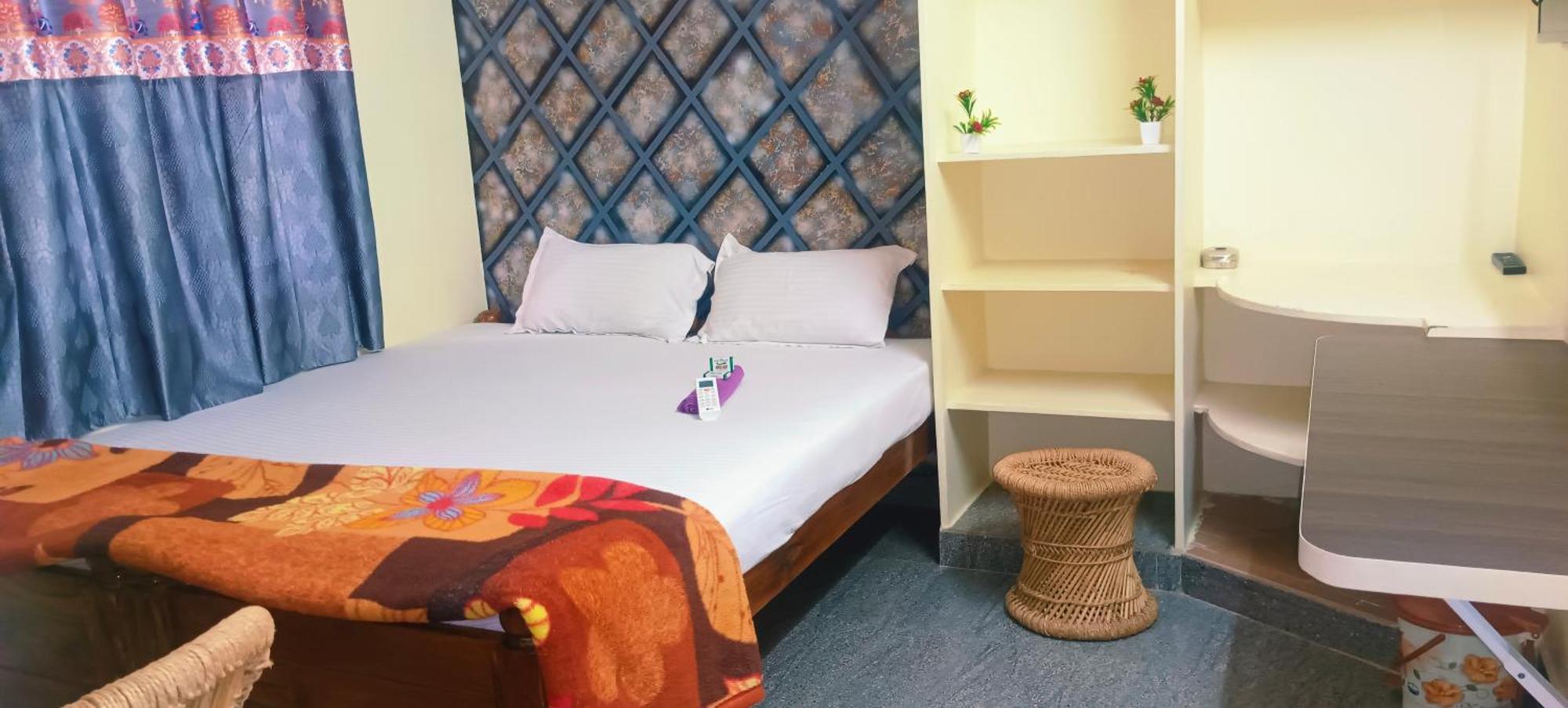 Sai Ram Home Stay Hampi Exterior photo